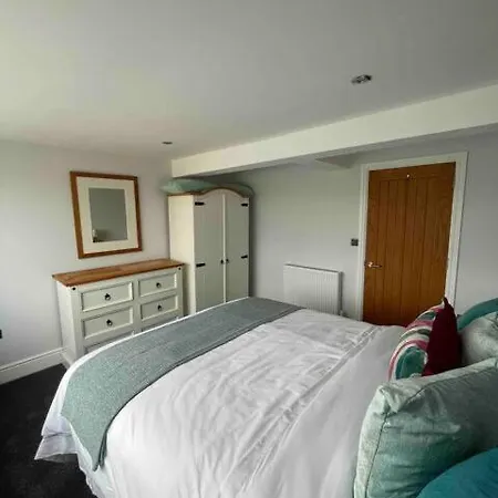 Penthouse Flat In