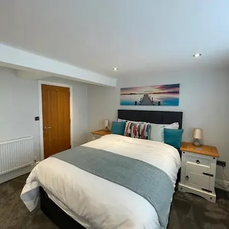 Penthouse Flat In Apartament