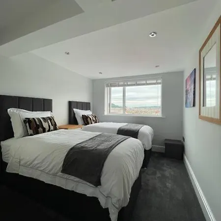 Penthouse Flat In Daire *