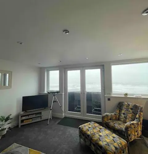 Penthouse Flat In * 스카버러