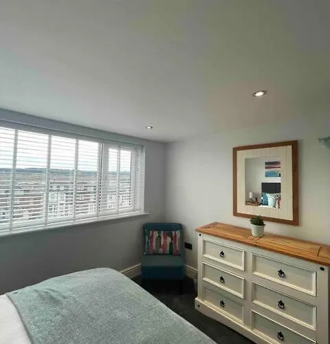 Penthouse Flat In 아파트 *